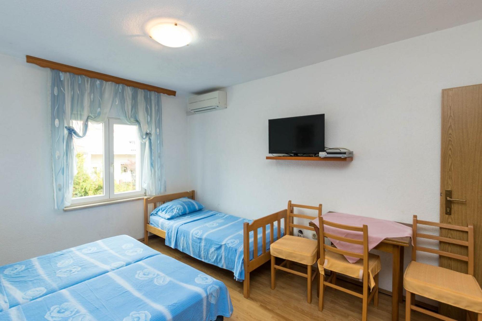 Apartments Cipetic Kaštela Buitenkant foto