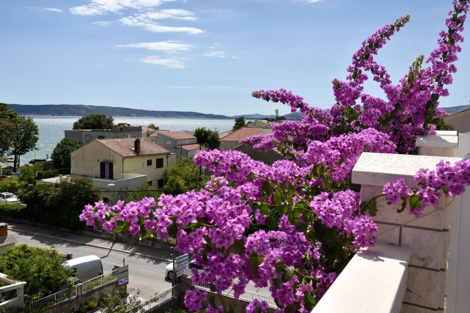 Apartments Cipetic Kaštela Buitenkant foto